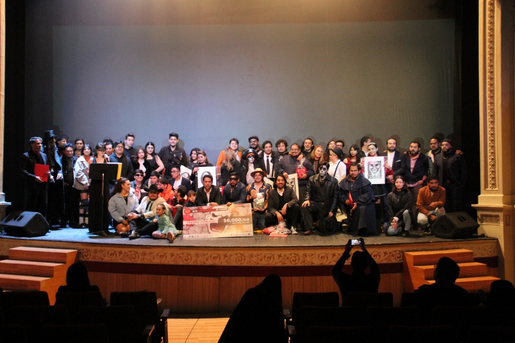 Teatro Fernando Calderón & Plazuelas del Centro