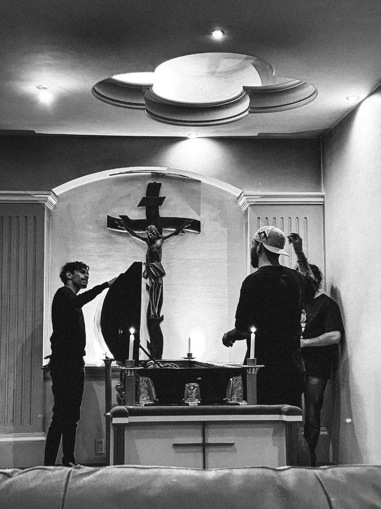 Ambientación Fúnebre & Crucifijo