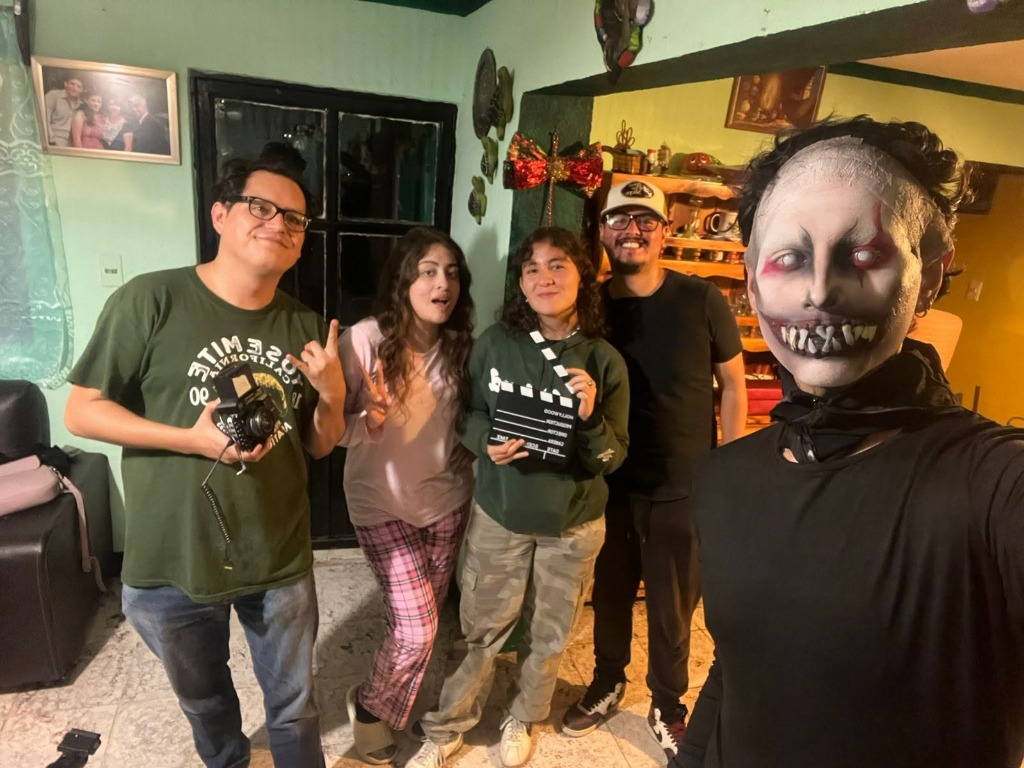 Equipo & Caracterización de Terror